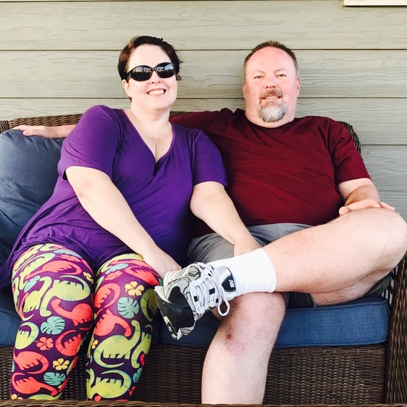 Meet your Posher, Stephanie - Picture 1 of 3